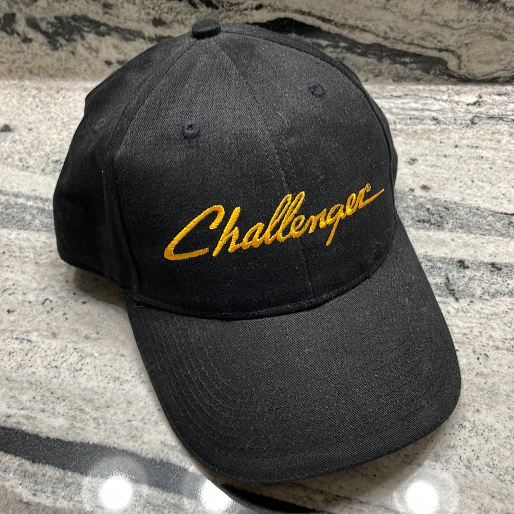 NWOT Challenger Tractor Hat